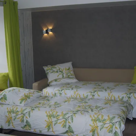 Bed & Breakfast Le Manoir Du Butel 3*