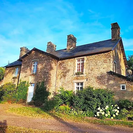 Bed & Breakfast Le Manoir Du Butel 3*