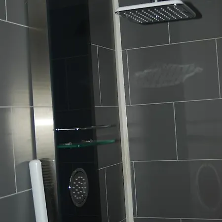 Le Manoir Du Butel Bed & Breakfast